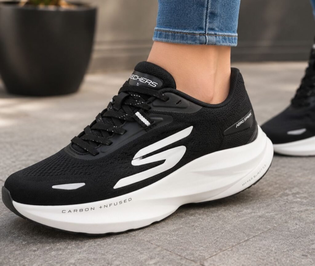 SKECHERS