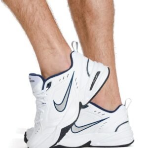 065f615e-5b24-4731-9180-96266492fcb6 NIKE MONARCH