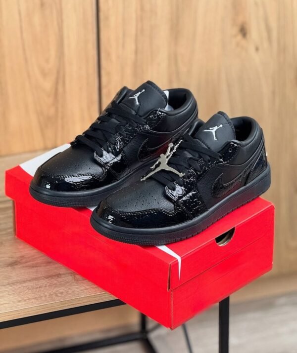 JORDAN 1 LOW