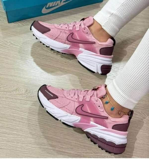 NIKE V2K
