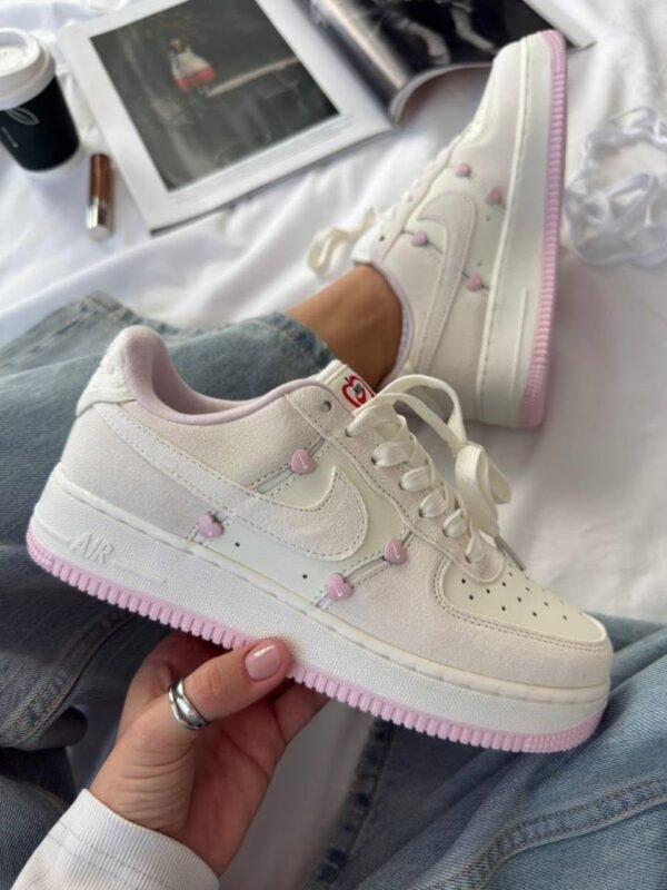 NIKE FORCE ONE