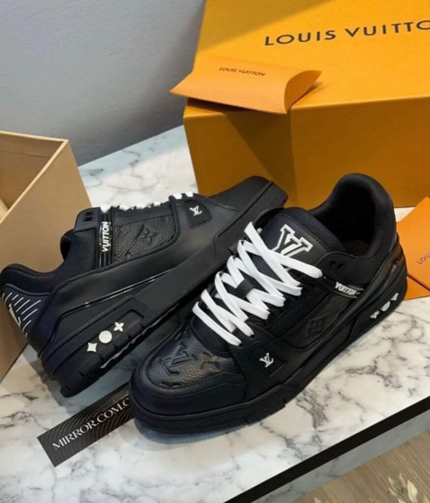 LOUIS VUITTON TREINER