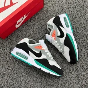 NIKE CORRALED