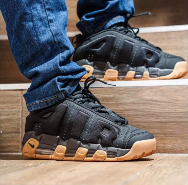 NIKE UPTEMPO ll