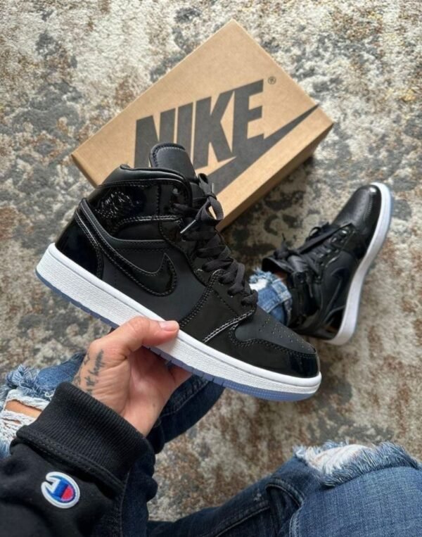 JORDAN 1
