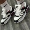 NIKE COMAND