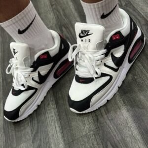 NIKE COMAND
