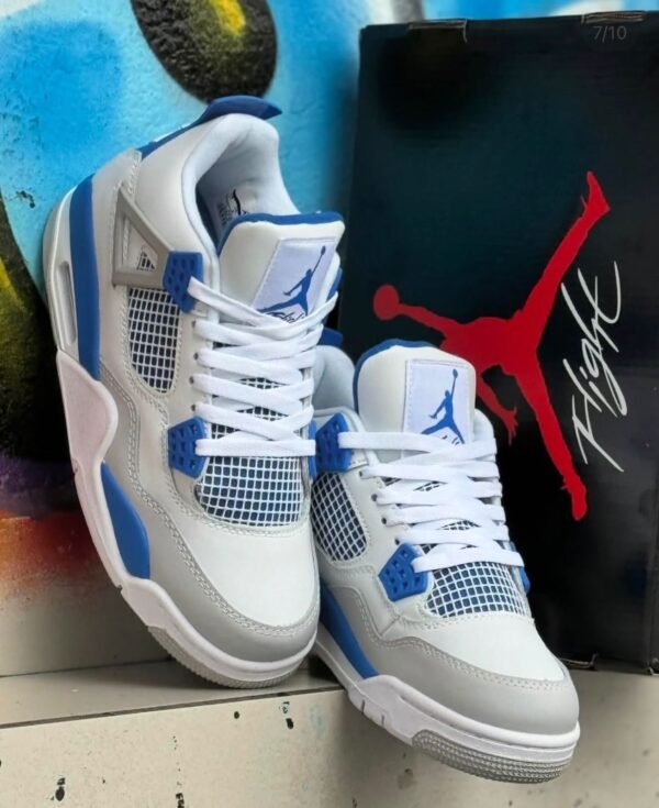 JORDAN 4