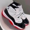 JORDAN 11