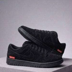 NIKE SB SUPREME