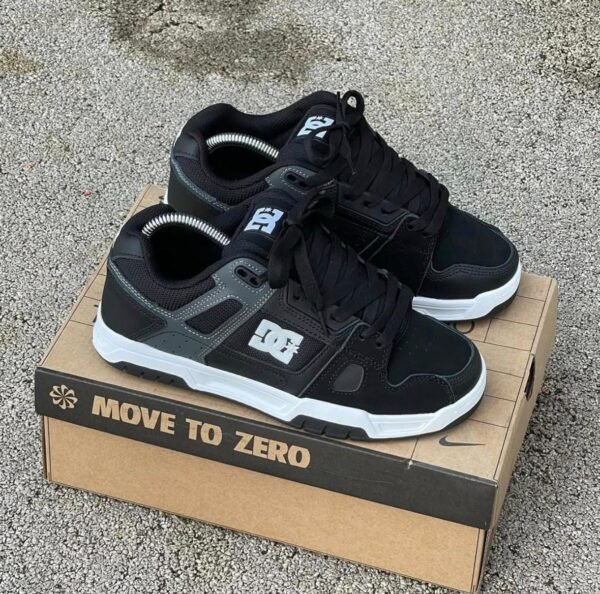 DC SHOES