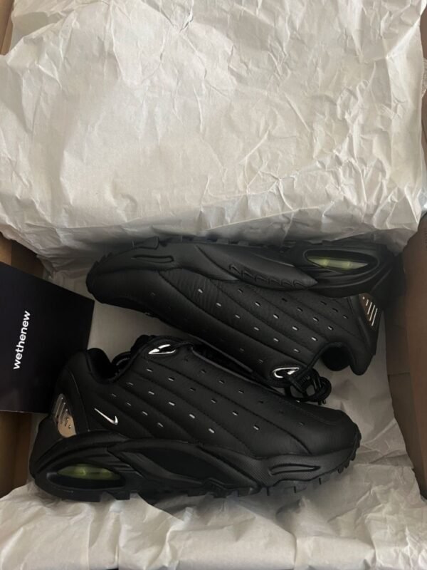 NIKE NOCTA