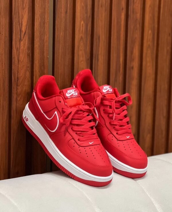 NIKE FORCE ONE