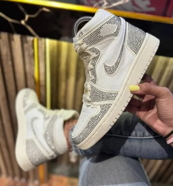 JORDAN 1 PERLADAS