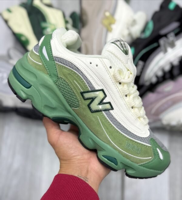 NEW BALANCE 1000
