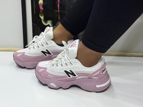NEW BALANCE 1000