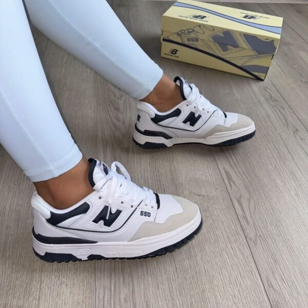 NEW BALANCE 550