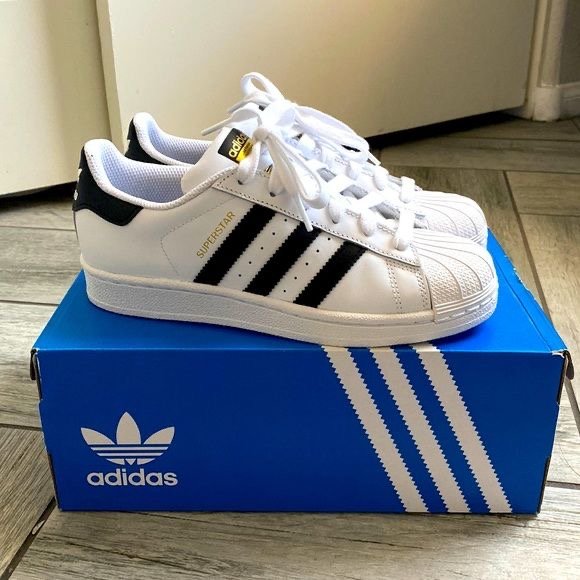 ADIDAS SÚPERSTAR CLASICA