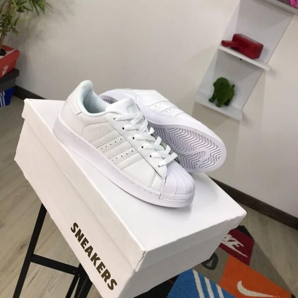 ADIDAS SÚPERSTAR CLASICA