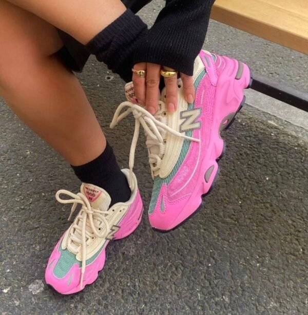 NEW BALANCE 1000