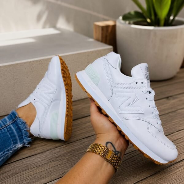 NEW BALANCE 574