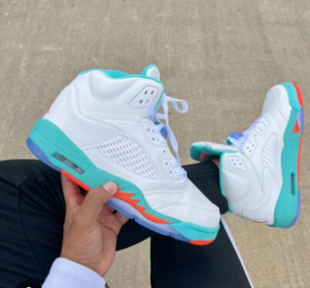 JORDAN 5