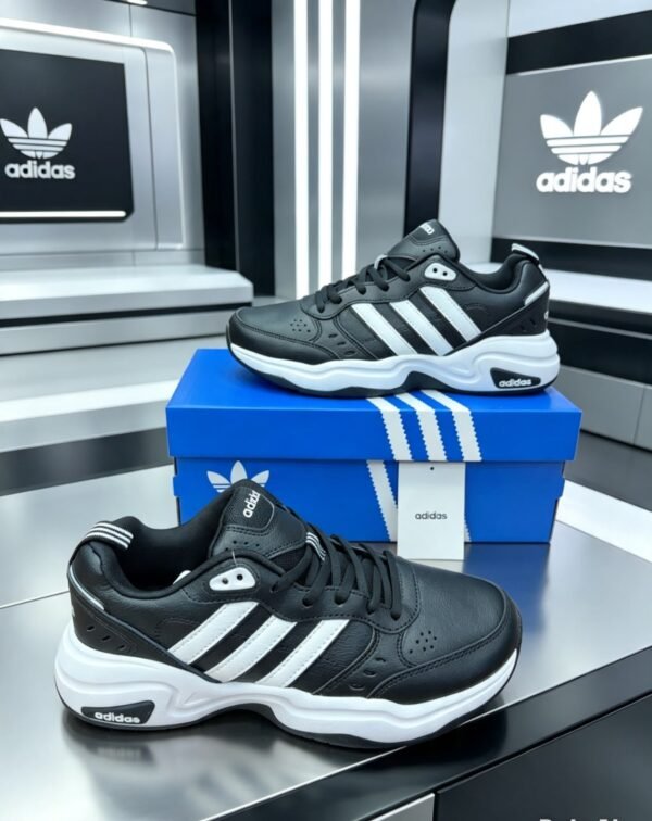 ADIDAS BARRICADE