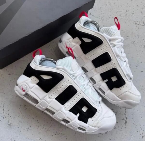 NIKE UPTEMPO ll