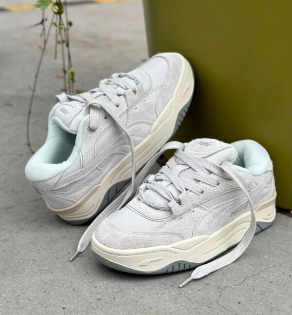 PUMA 180