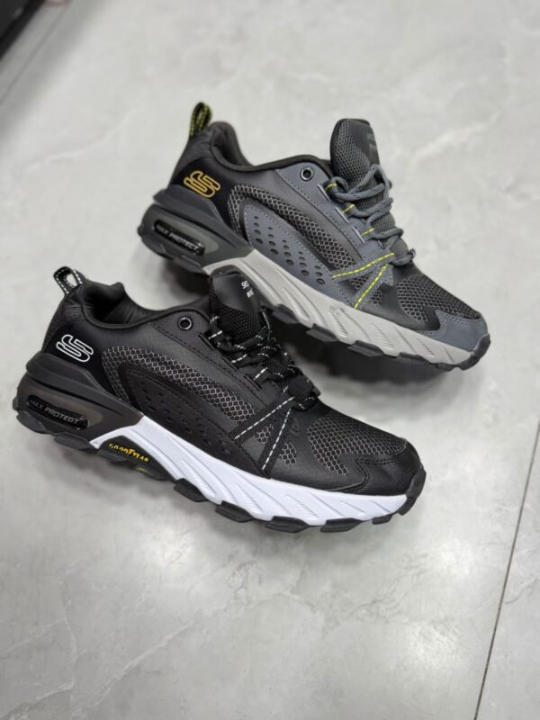 SKECHERS H