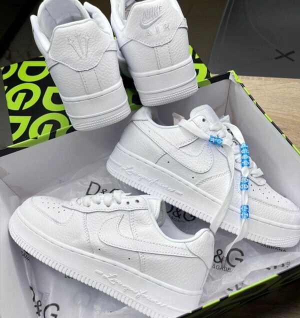 NIKE FORCE ONE