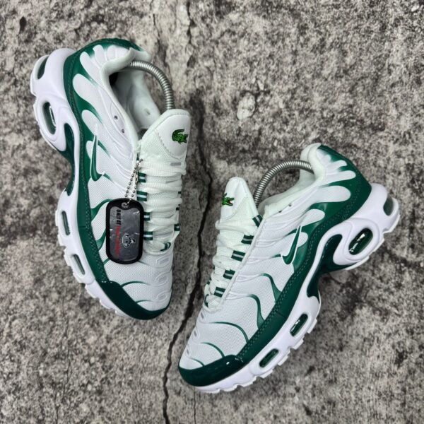 NIKE TN