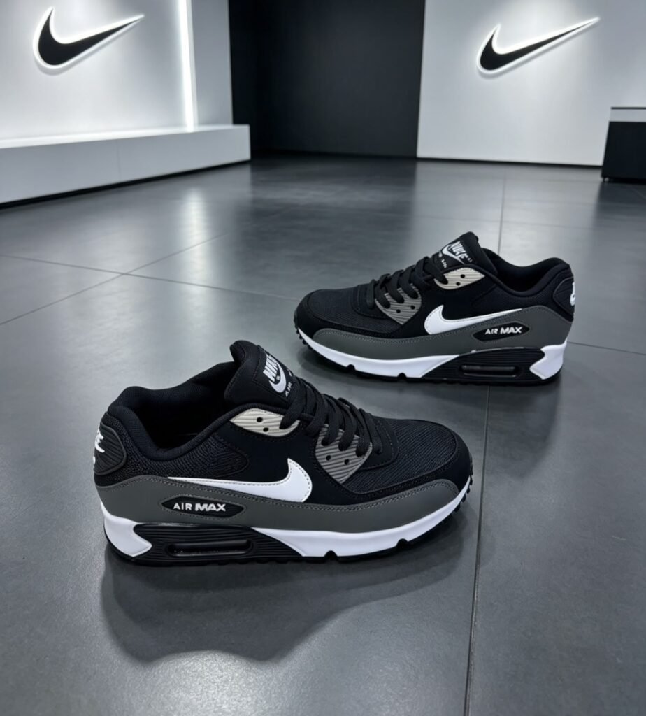 NIKE AIR MAX 90